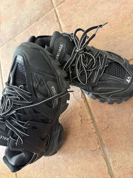 Adidasi Balenciaga masura 40