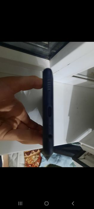 Продам телефон самсунг а04е