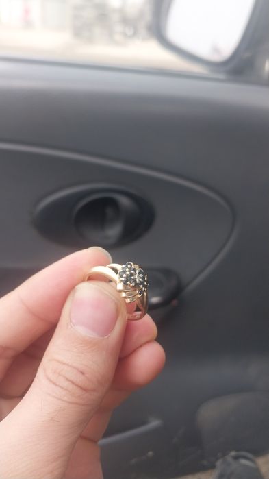 Кольцо с бриллиантами