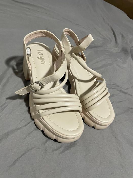 Вещи киілген.