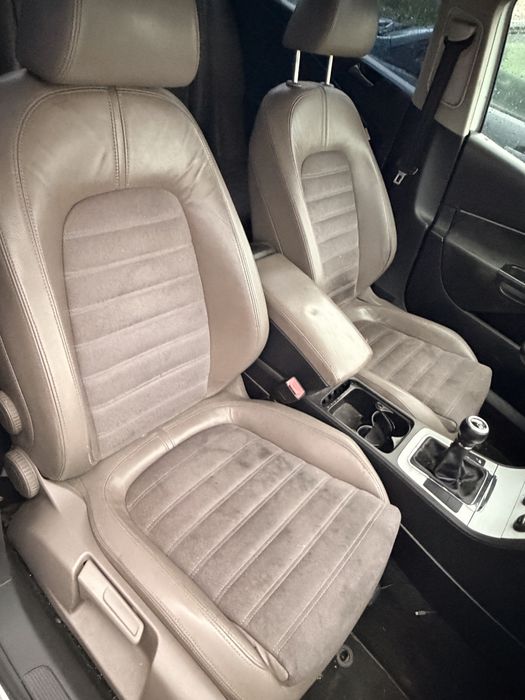 Interior scaun scaune piele cu alcantara incalzite culoare moccacino vw passat b6 b7 berlina
