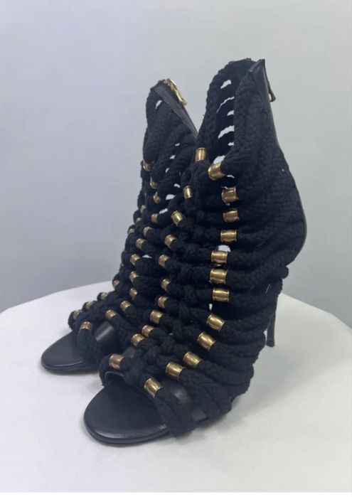 Balmain черни сандали размер 38 - нови