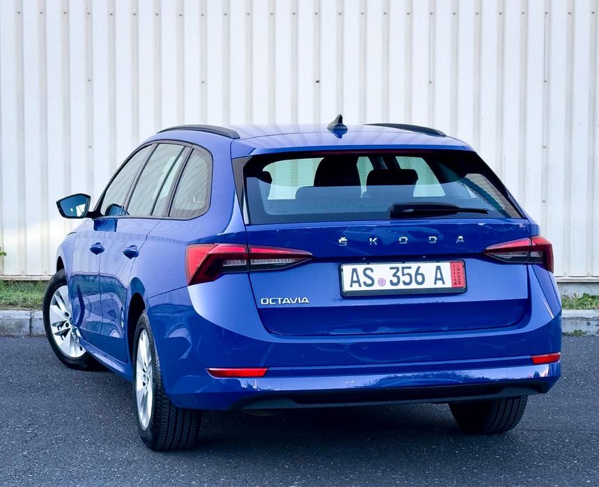 Skoda octavia 2021 DSG 150 cp