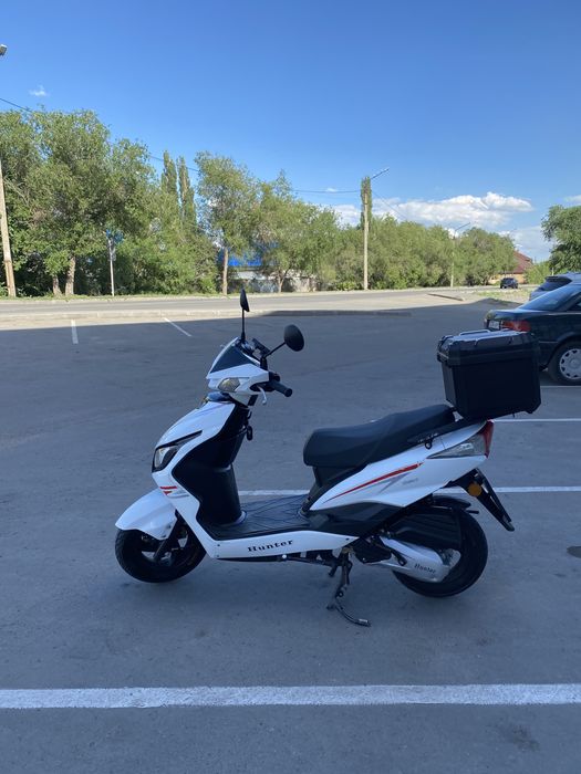 Продам скутер м8