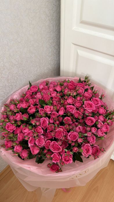 Цветы спрей розы