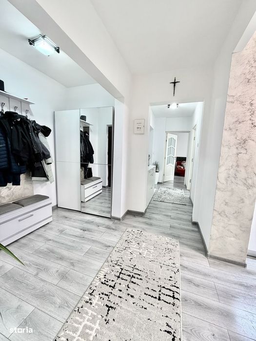 Vand 3 cam Tudor Diamant etaj 2