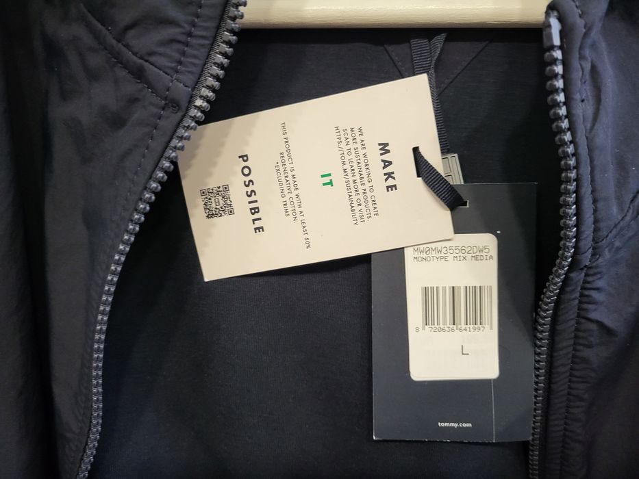 Geacă Tommy Hilfiger, mărime L, nouă, cu etichetă