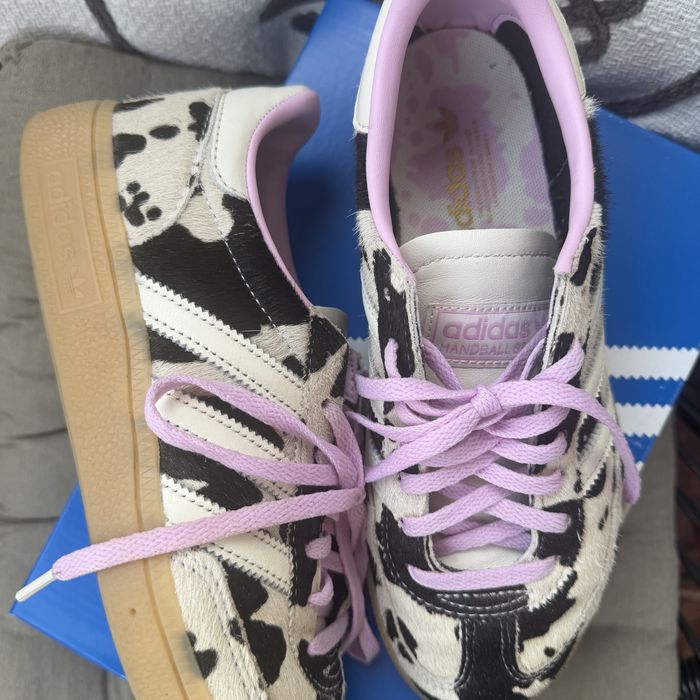 Adidas Handball