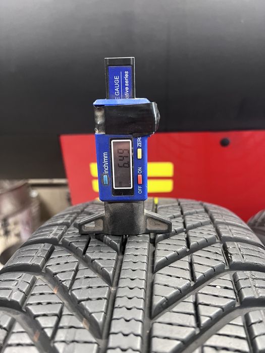 Зимни гуми 195/60 R16 2бр. Nexen  и 2бр. всесезонни гуми Good Year