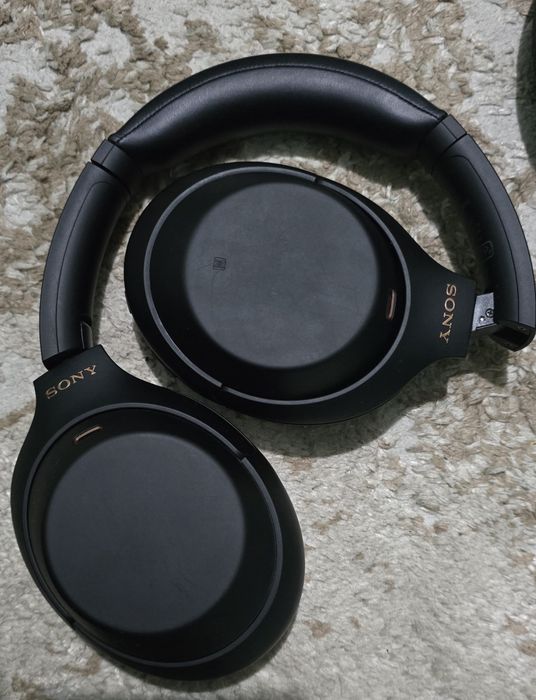 Наушники SONY WH-1000XM4