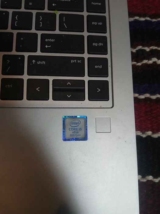 HP Notebook/Smmkart 8/256gb face ID / barmoq izi ochadi aybi batareya