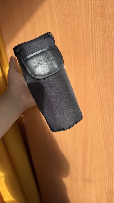 Продам вспышку GODOX