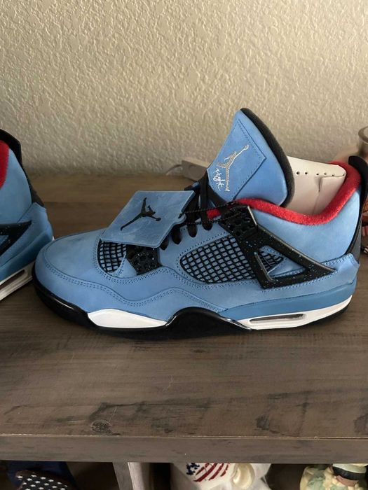 Sneakers Jordan4 Travis Scott x Cactus Jack cu eticheta (nu Nike, Gucci, Adidas, Balenciaga)