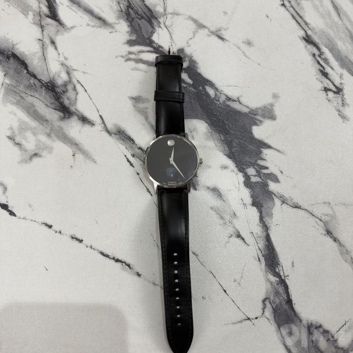 Часы Movado classic