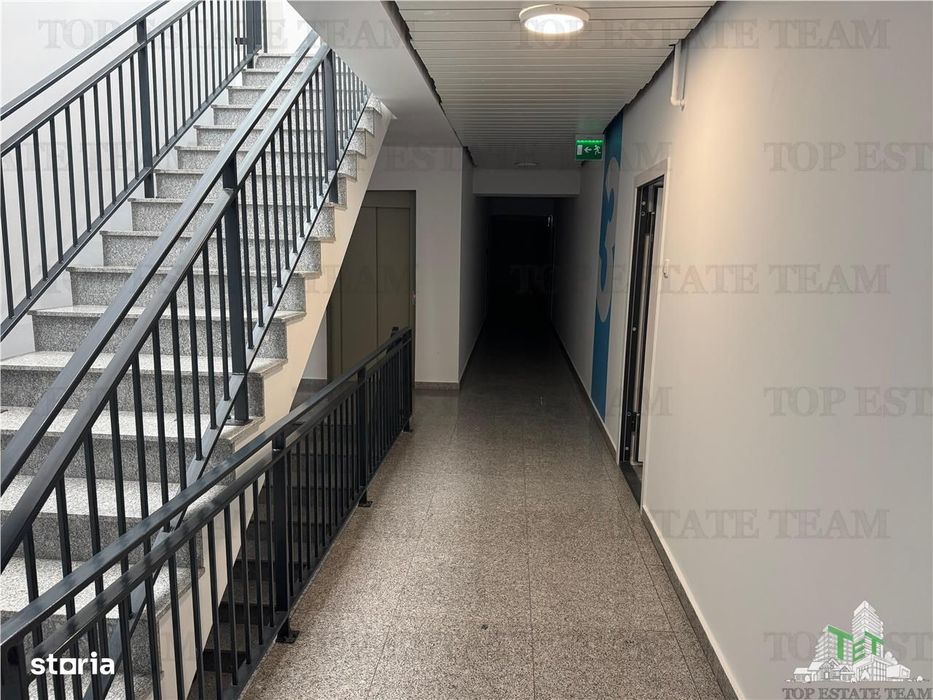 Apartament cu 4 camere de vanzare in zona de Nord — fotografia 3