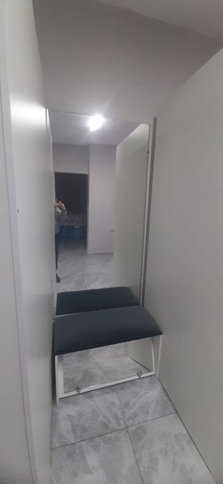 Мебель,примерочные,стеллажи,принтер.