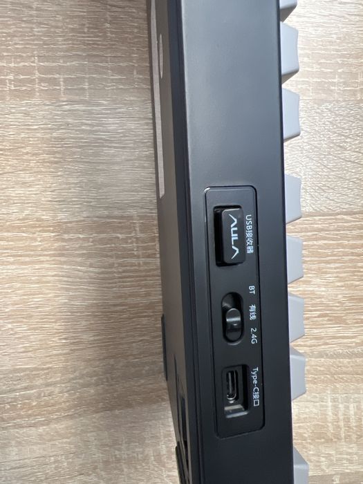 AULA F75 Клавиатура