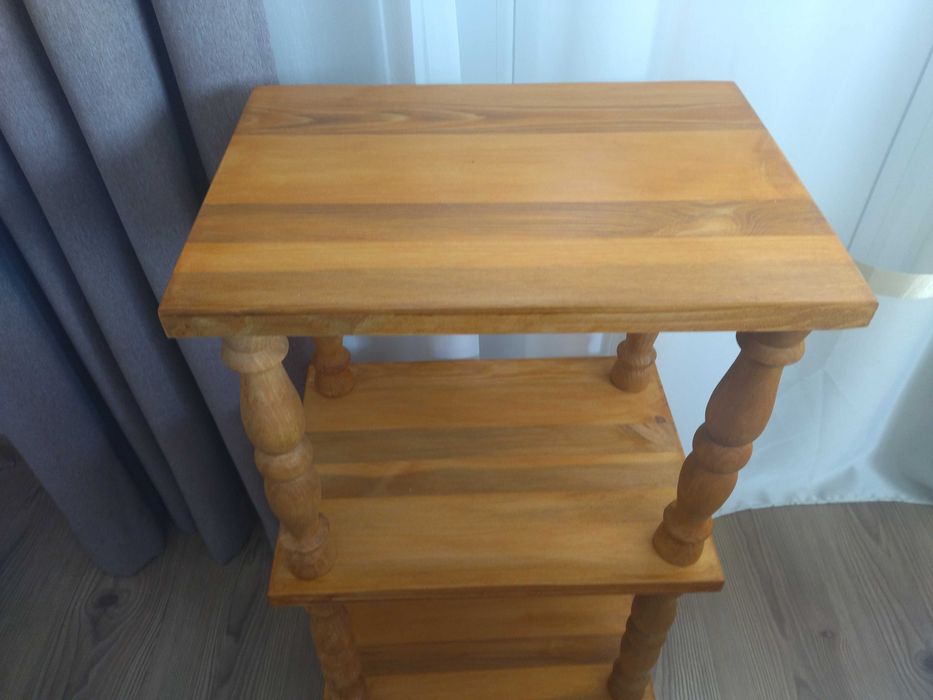 Дървена етажерка на три нива !!!