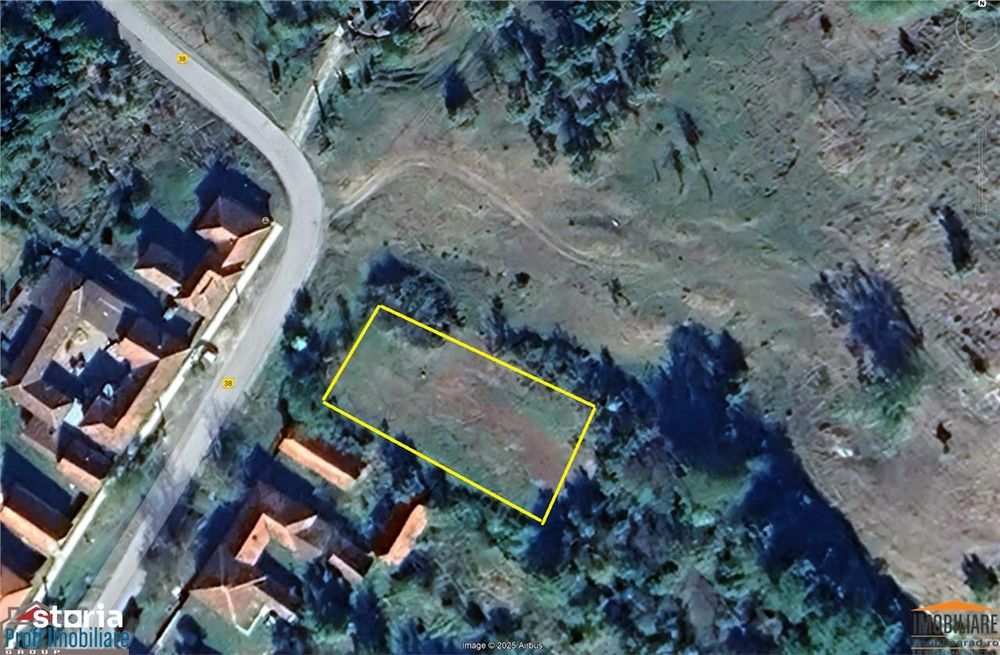 Loc de casa 1080 mp in Gurahont, cart. Iosasel