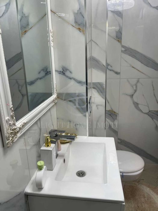 Продава се Двустаен апартамент в Пловдив, Христо Смирненски - 67 кв.м за 1275 €/кв.м - Снимка #12