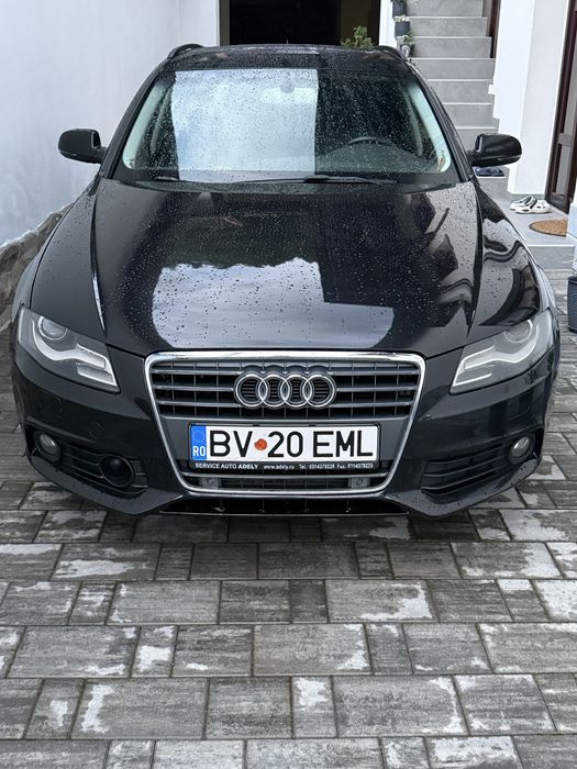 Audi A4  B8.
