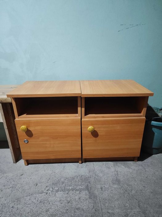 Тумбочки прикроватные 2шт