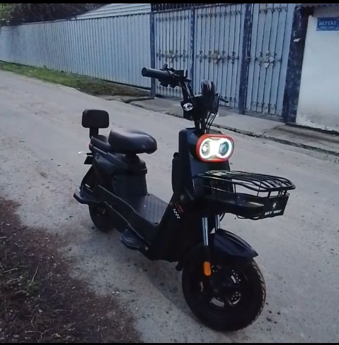 Продается электро скутер Tank Sky Way 800