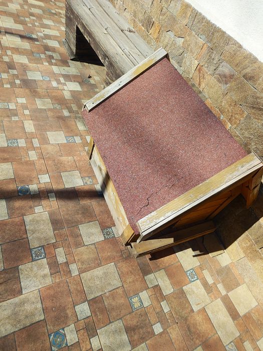 Къщичка за куче,запазена,използвана рядко