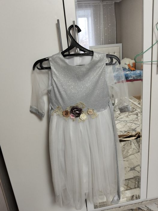 Красивые платья на девочку от 5-9 лет