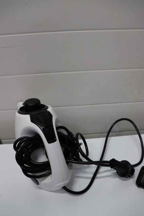 Парочистачка Kärcher SC1, 3 bar, 1200W, капацитет:20кв Резервоар 200мл