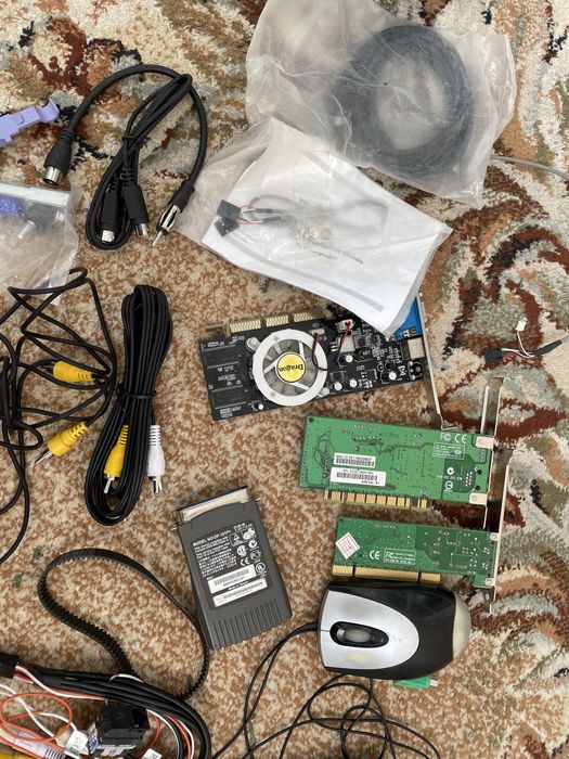 Кабели разные для компа и для сети