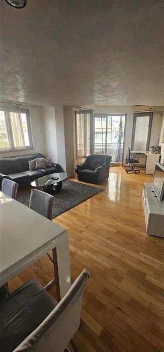 Дава се под наем Двустаен апартамент в Пловдив, Гагарин - 55 кв.м за 244.8 € - Снимка #11