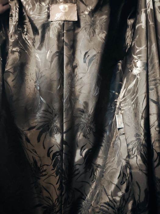 Продам норковую шубу