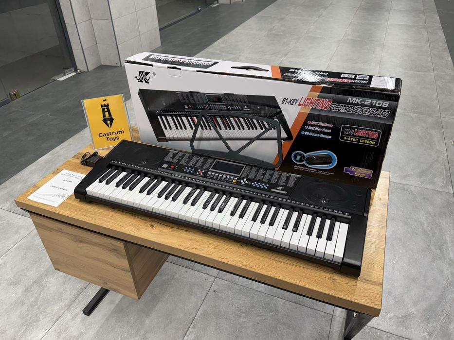 Синтезатор 61 клавиша, мощные динамики, качество Castrum Toys