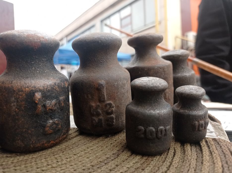 Весовые гири от20 кг до 100гр