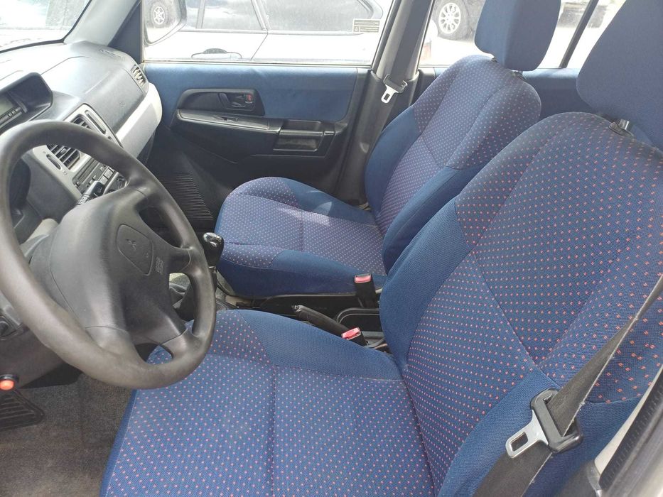 Mitsubishi Pajero Pinin perfect functional mecanic, dar cu rugina in partea din spate