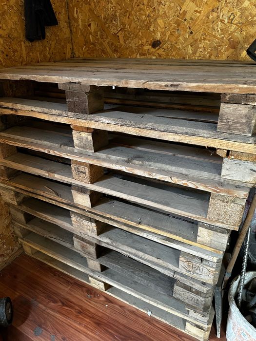 Поддоны в хорошем состоянии