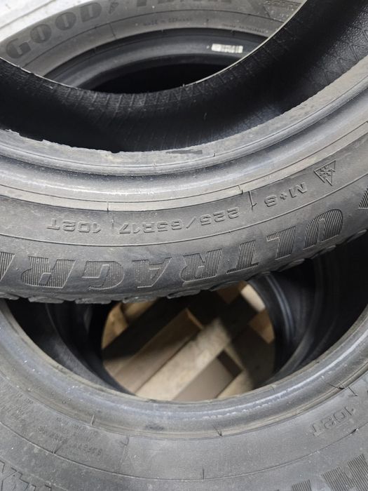 Продам резину, шины GOODYEAR ultragrip