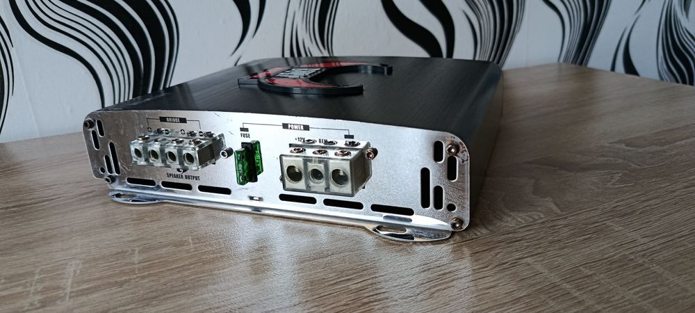 Усилвател Axton C509