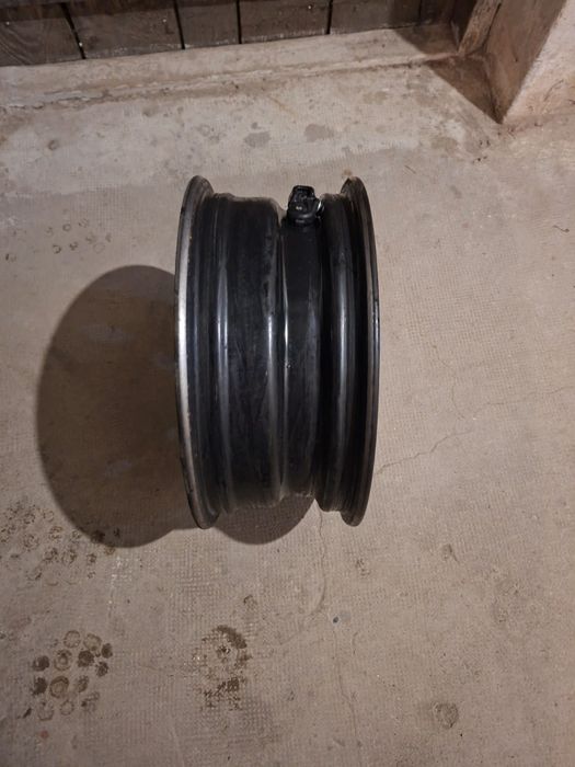 Janta Toyota Corolla R 15