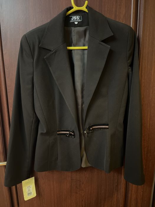 Costum office maro Just Sons Studio sacou si sarafan marime 40