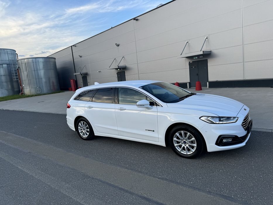 Ford Mondeo 2.0 Hybrid