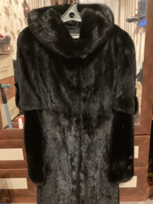 срочно продам норковую шубу