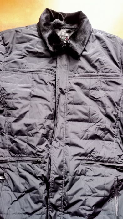 Продам куртку мужскую