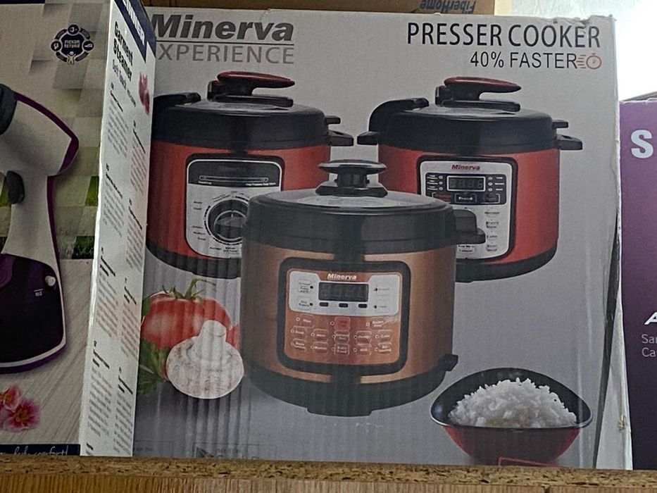 Vand multicooker minerva experience d511, 900w,5l, nefolosit,in cutie, fara garantie