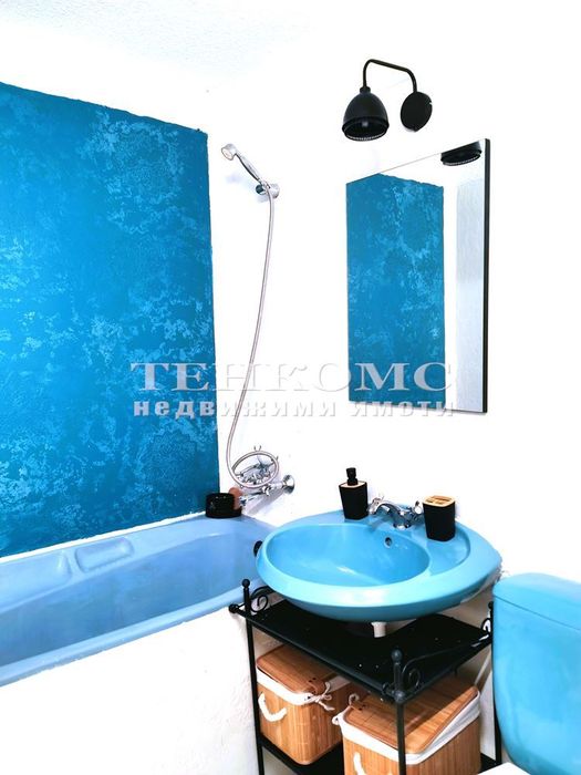 Продава се Тристаен апартамент в София, Надежда 1 - 80 кв.м за 2313 €/кв.м - Снимка #2