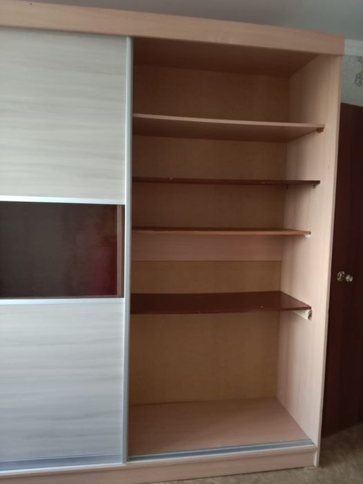 Продам шкаф купе