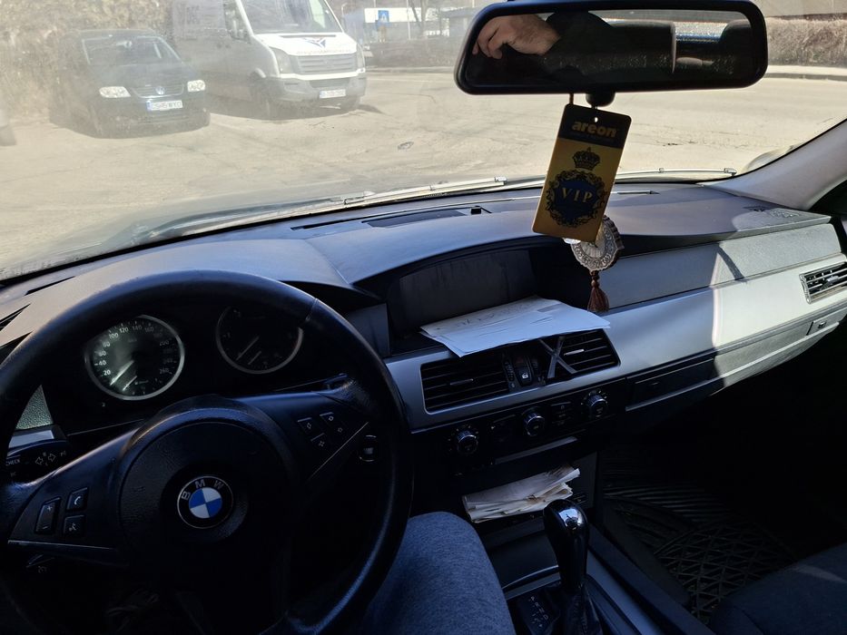 BMW Seria 5 E60 525D