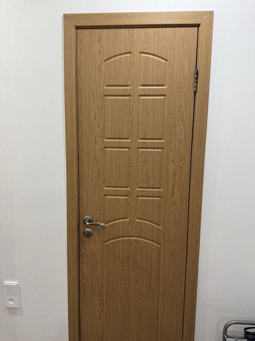 Продам двери с обналичкой