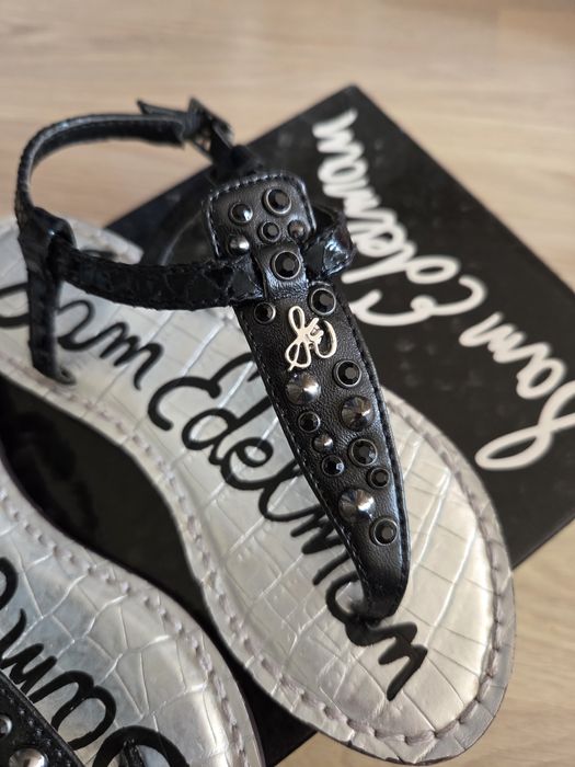 Sam Edelman, Bumbums, LCW Waikiki, HM, Disney Reserved